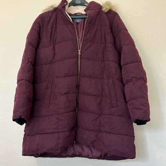 St.John’s Bay burgundy zip down parka with detachable hood 2X two front pockets - Picture 1 of 10